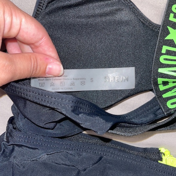 SHEIN black and neon green bathing suit - Picture 3 of 4